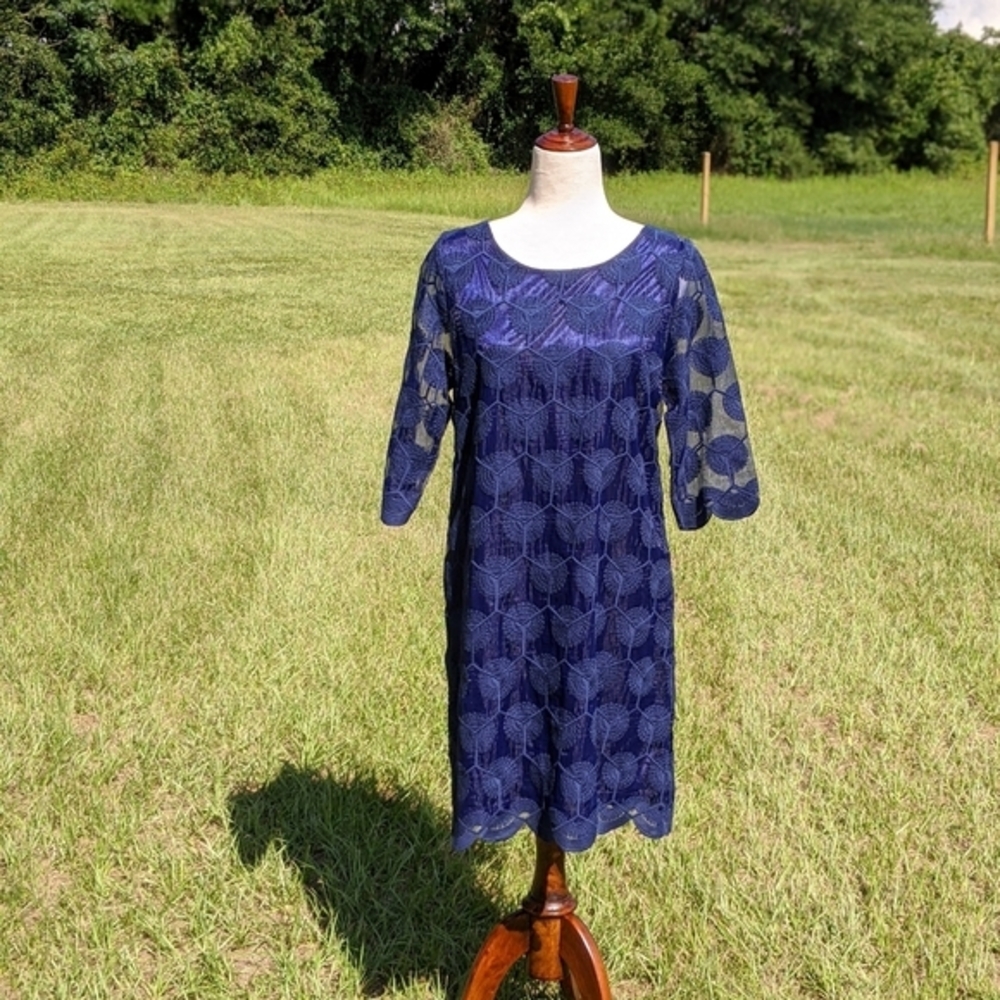 NWT Tracy Negoshian colbalt circle lace shift dres